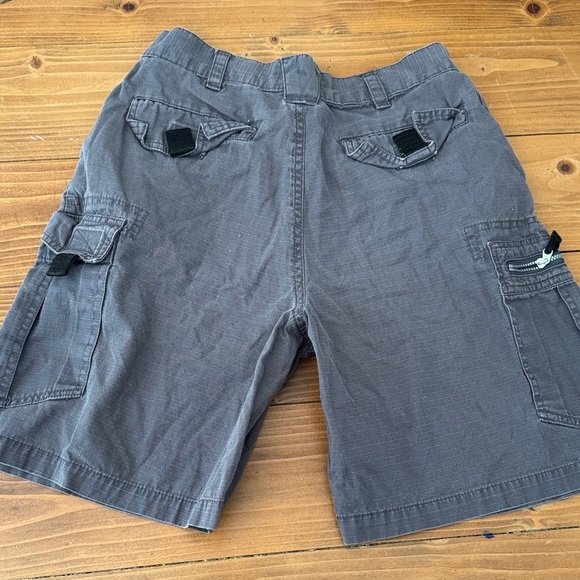 Express Dark Gray Cargo Shorts - Picture 4 of 11